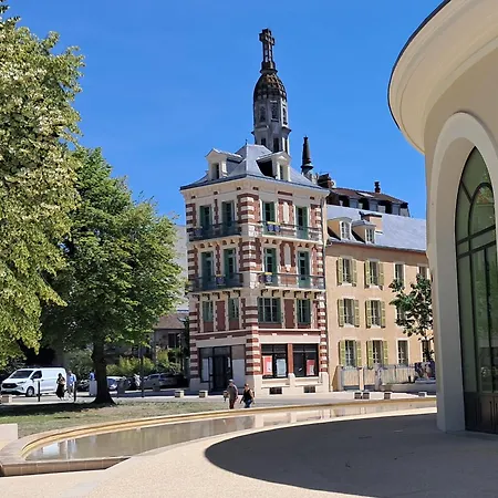 Le Colombier Vichy Проживание в семье Виши