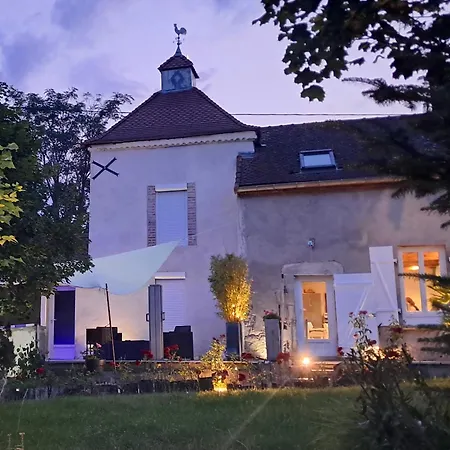 Le Colombier Vichy Проживание в семье *